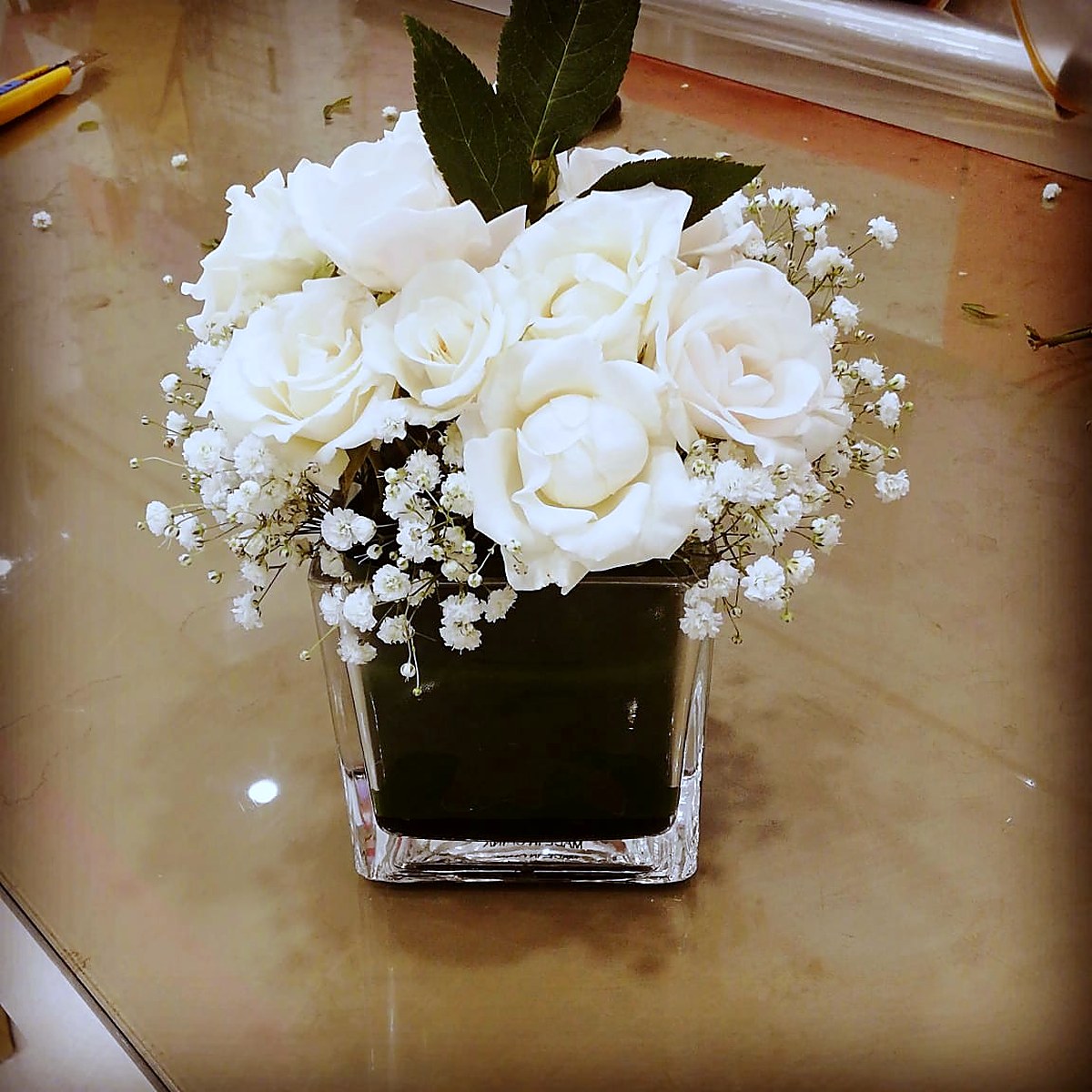 Coffee-table glass cube